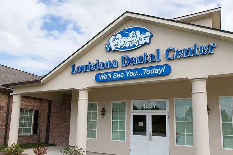Dental technology and office interior at Louisiana Dental Center Zachary